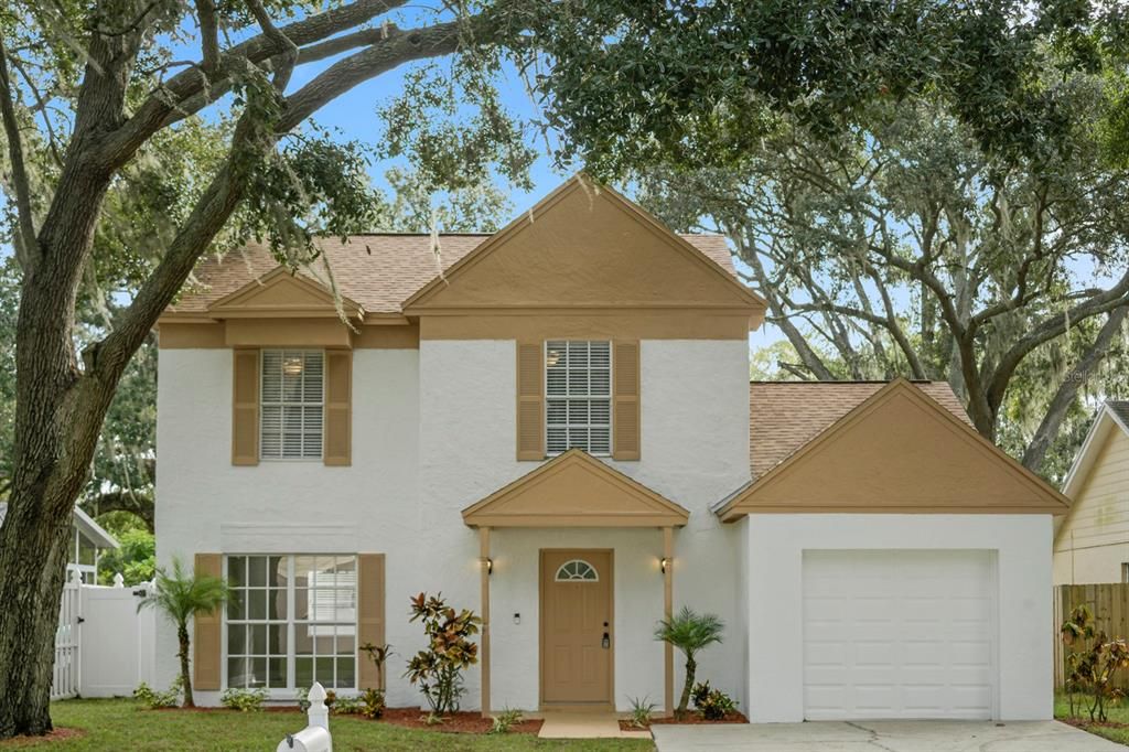 Active With Contract: $310,000 (3 beds, 2 baths, 1488 Square Feet)