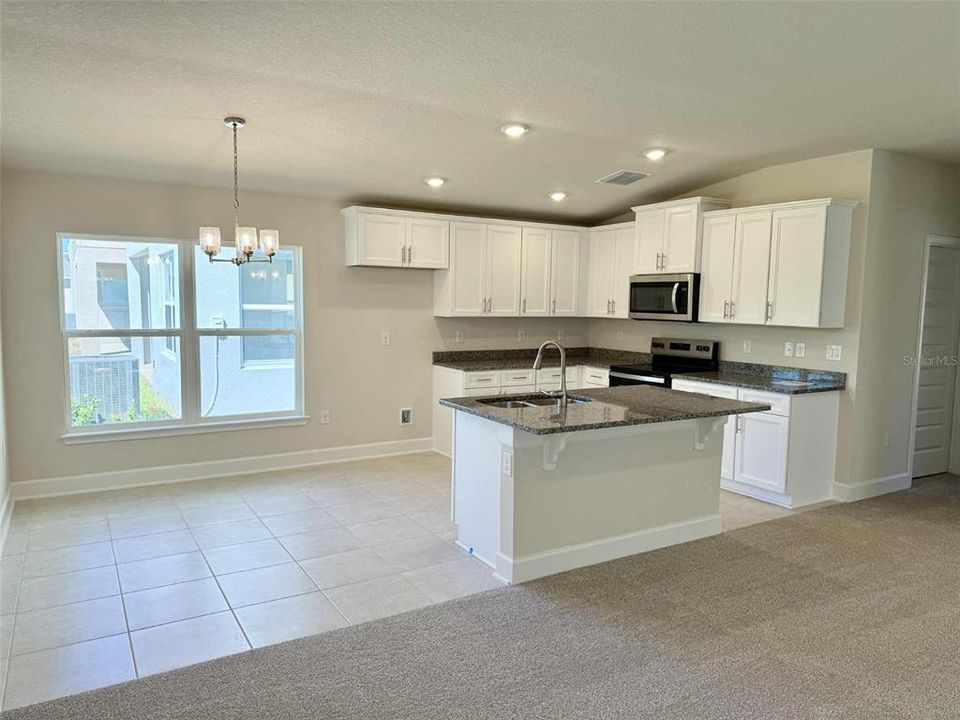 En Venta: $381,900 (3 camas, 2 baños, 1515 Pies cuadrados)