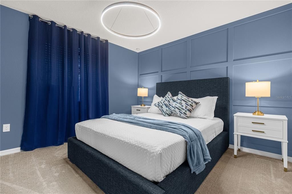 For Sale: $989,000 (10 beds, 8 baths, 4399 Square Feet)