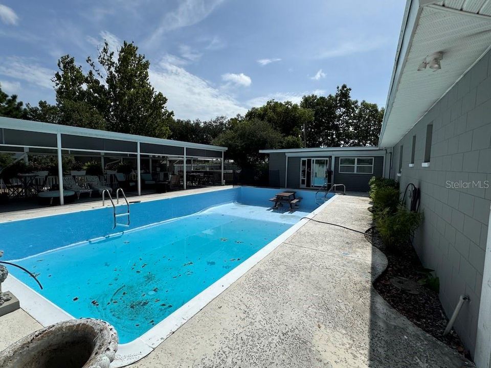 For Sale: $749,900 (0 beds, 0 baths, 1736 Square Feet)