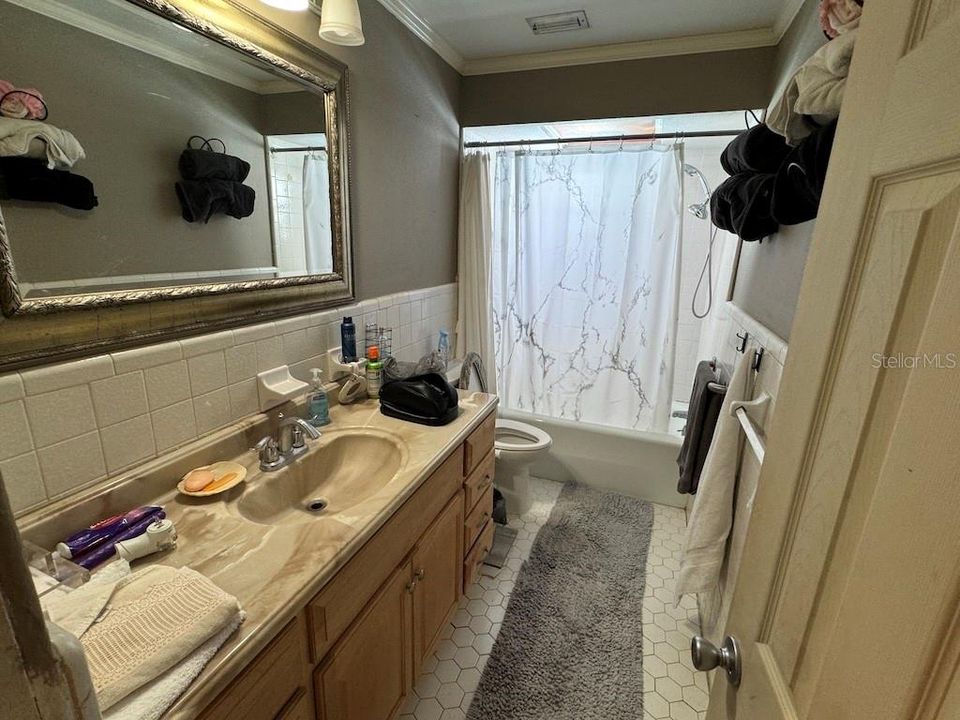 For Sale: $749,900 (0 beds, 0 baths, 1736 Square Feet)