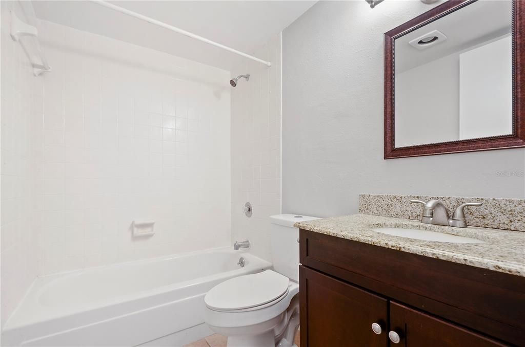 待售: $150,000 (2 贝兹, 2 浴室, 1200 平方英尺)