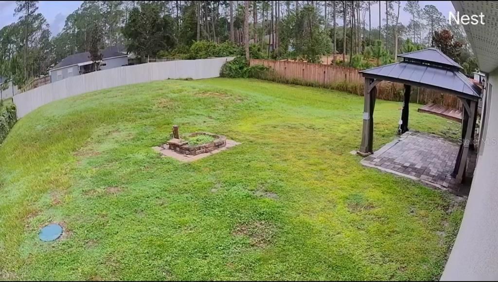 For Sale: $325,900 (3 beds, 2 baths, 1535 Square Feet)