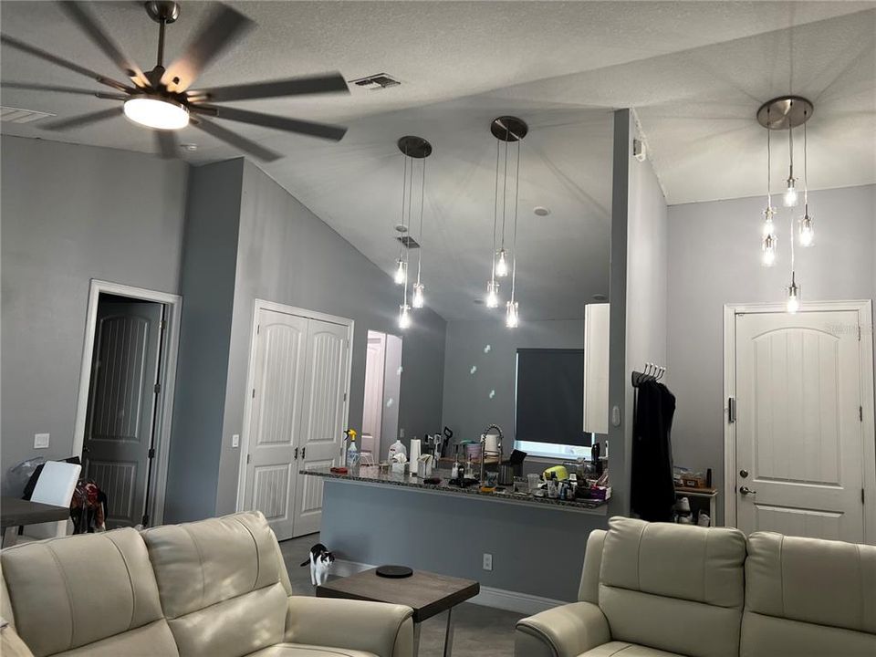 For Sale: $325,900 (3 beds, 2 baths, 1535 Square Feet)