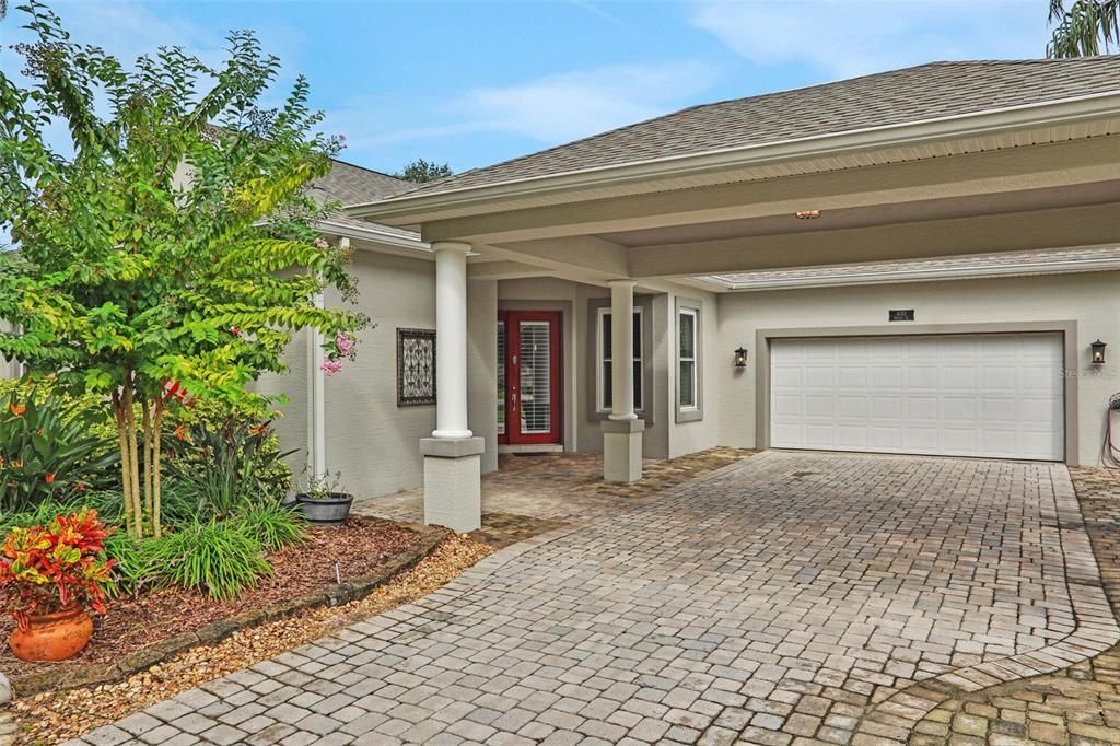 Под контрактом: $549,000 (4 спален, 3 ванн, 2757 Квадратных фут)