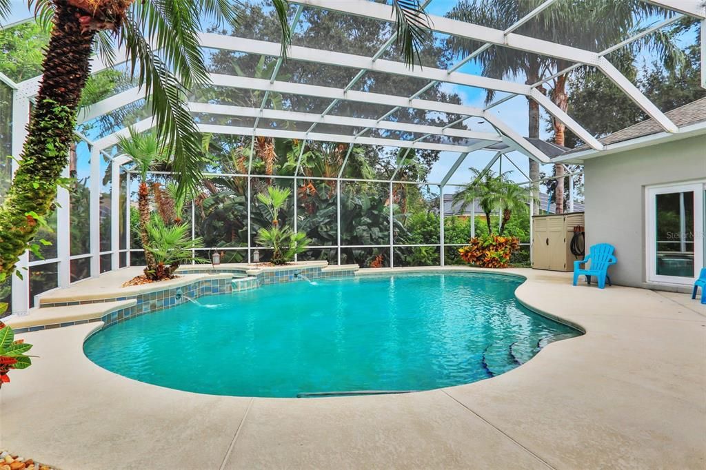 Под контрактом: $549,000 (4 спален, 3 ванн, 2757 Квадратных фут)