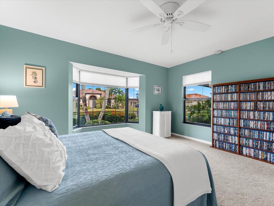 For Sale: $429,000 (2 beds, 2 baths, 1807 Square Feet)