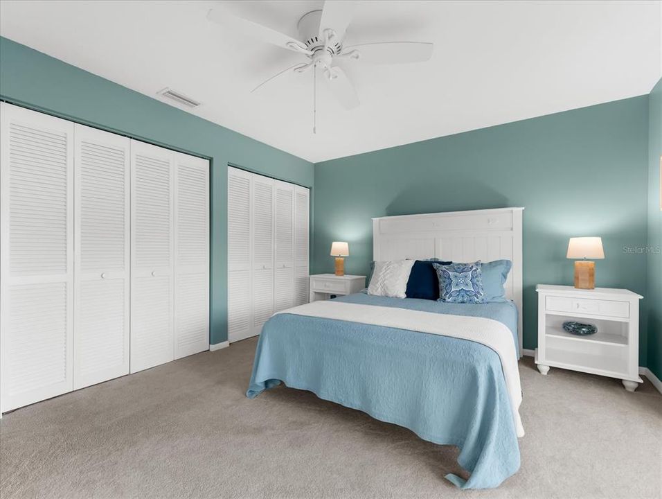 For Sale: $429,000 (2 beds, 2 baths, 1807 Square Feet)