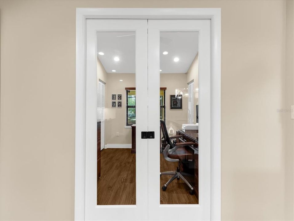 For Sale: $429,000 (2 beds, 2 baths, 1807 Square Feet)