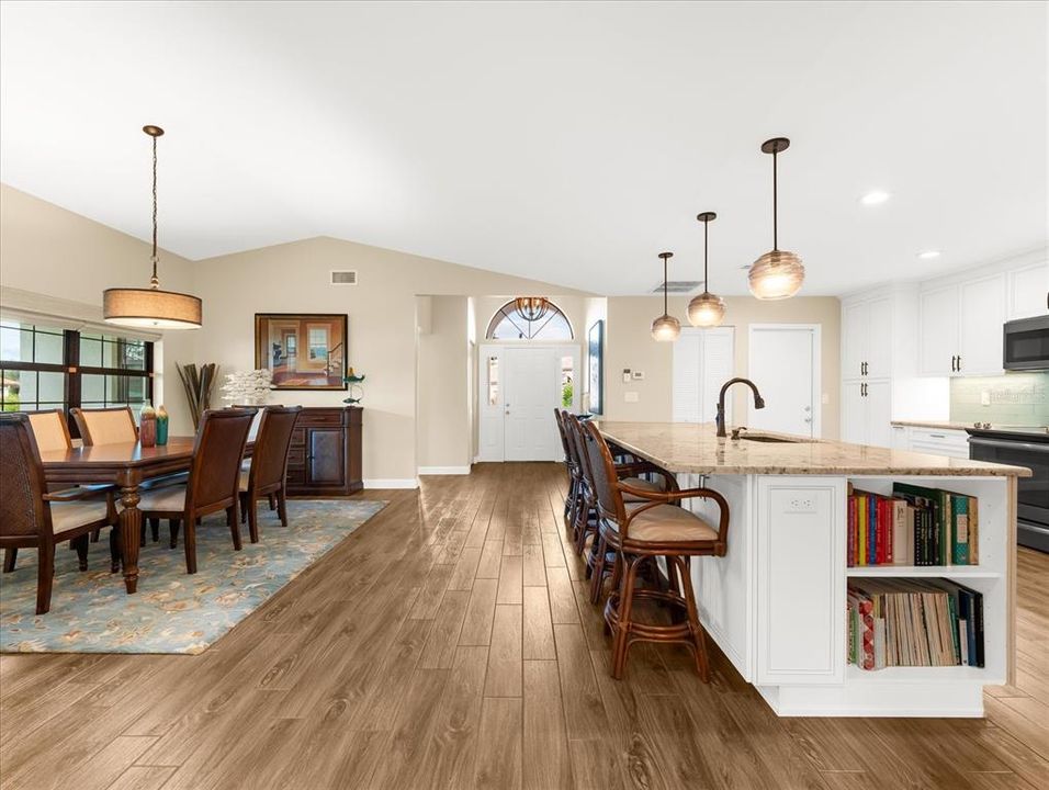 For Sale: $429,000 (2 beds, 2 baths, 1807 Square Feet)