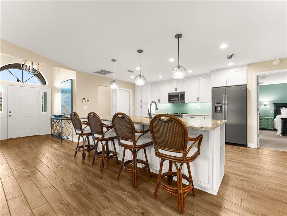 For Sale: $429,000 (2 beds, 2 baths, 1807 Square Feet)