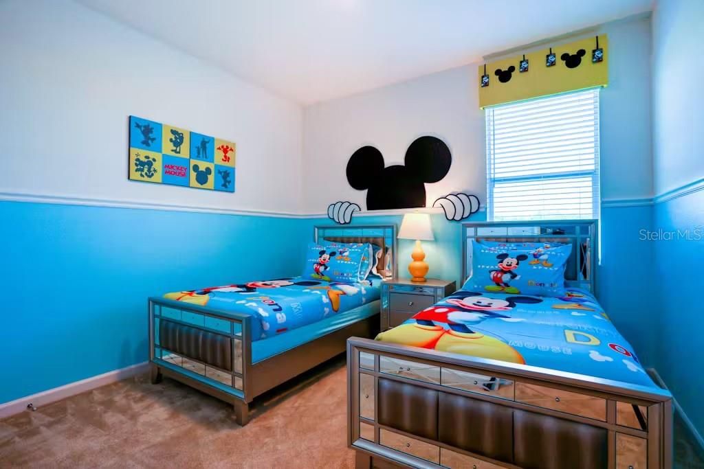 En Venta: $1,135,000 (10 camas, 8 baños, 4275 Pies cuadrados)