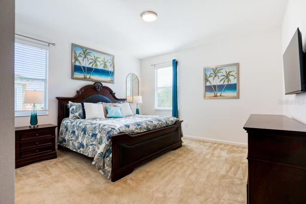 En Venta: $1,135,000 (10 camas, 8 baños, 4275 Pies cuadrados)