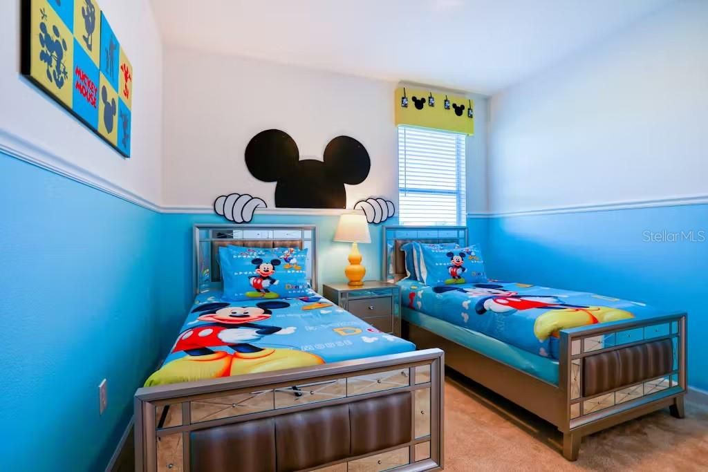 En Venta: $1,135,000 (10 camas, 8 baños, 4275 Pies cuadrados)