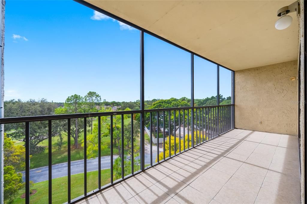 For Sale: $175,000 (2 beds, 2 baths, 1070 Square Feet)