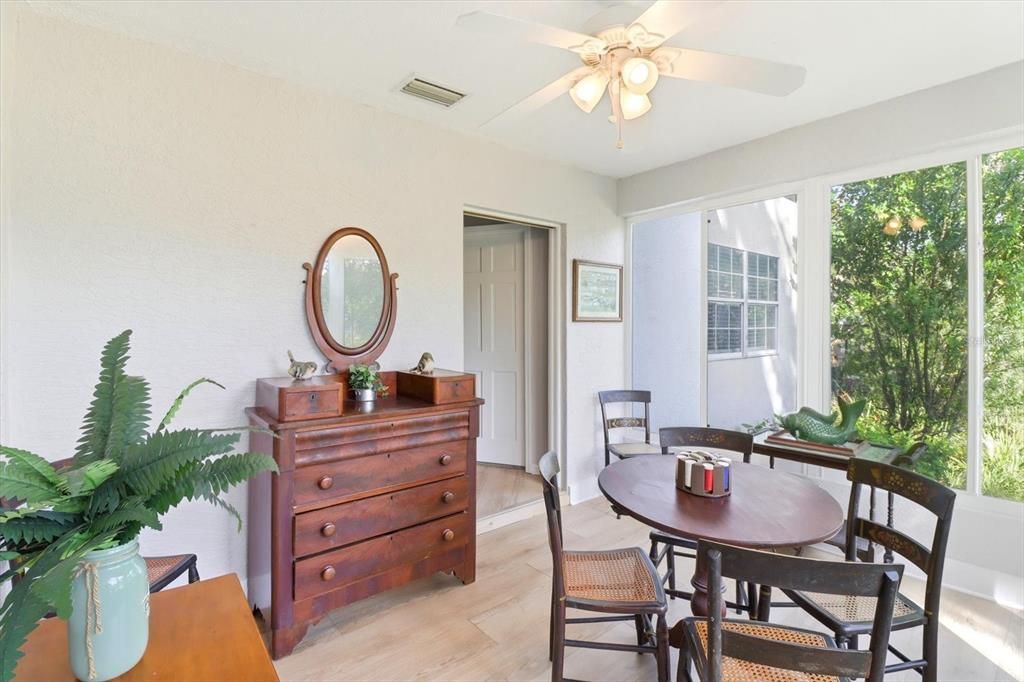 For Sale: $850,000 (3 beds, 2 baths, 3198 Square Feet)