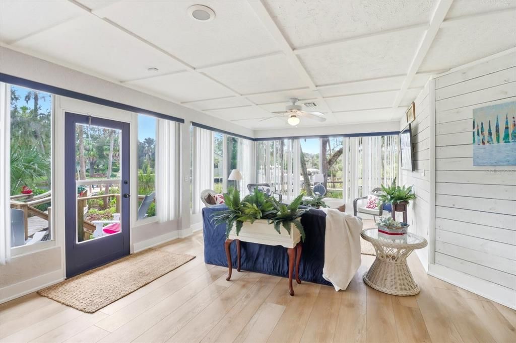 For Sale: $850,000 (3 beds, 2 baths, 3198 Square Feet)