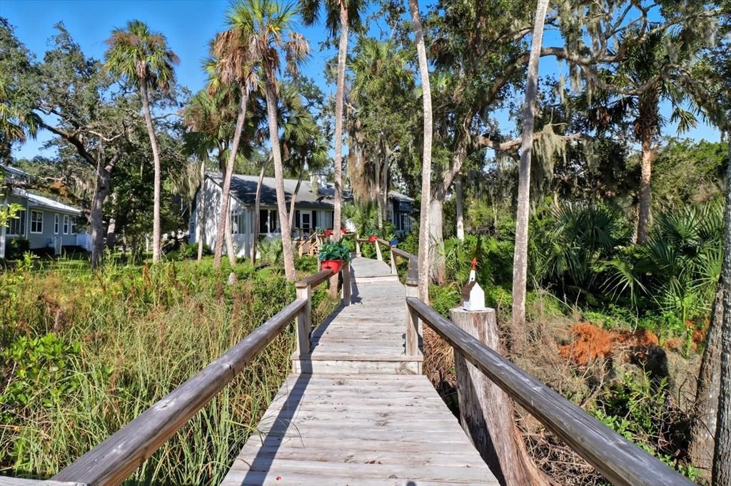 For Sale: $850,000 (3 beds, 2 baths, 3198 Square Feet)