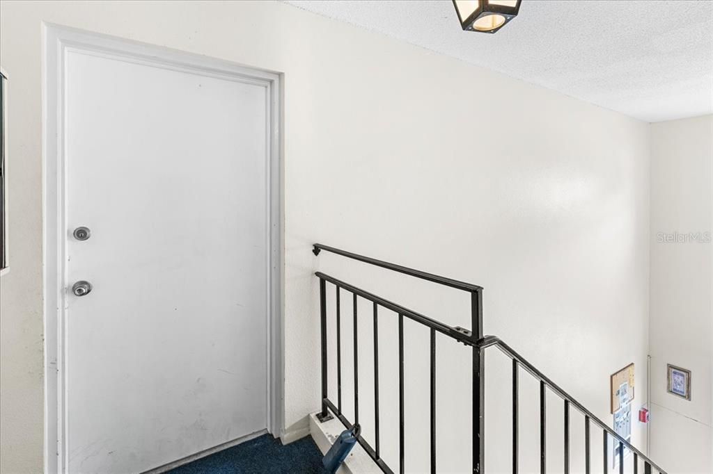 待售: $159,000 (2 贝兹, 2 浴室, 940 平方英尺)