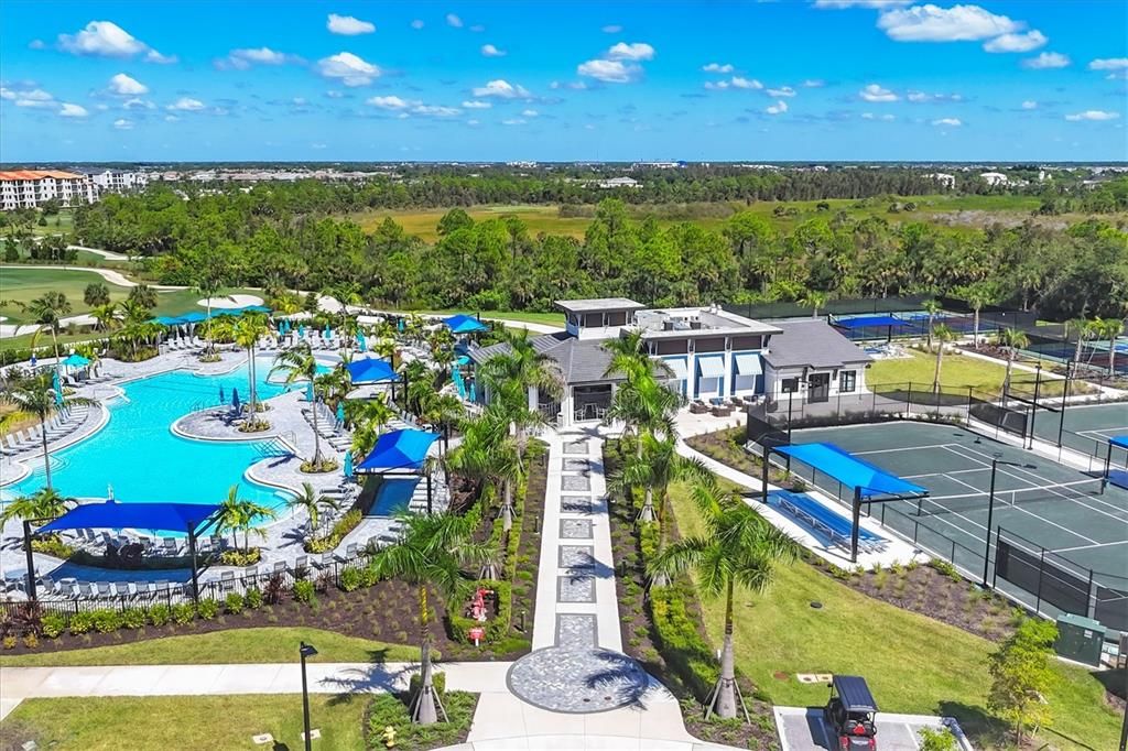 出租: $3,000 (2 贝兹, 2 浴室, 1154 平方英尺)