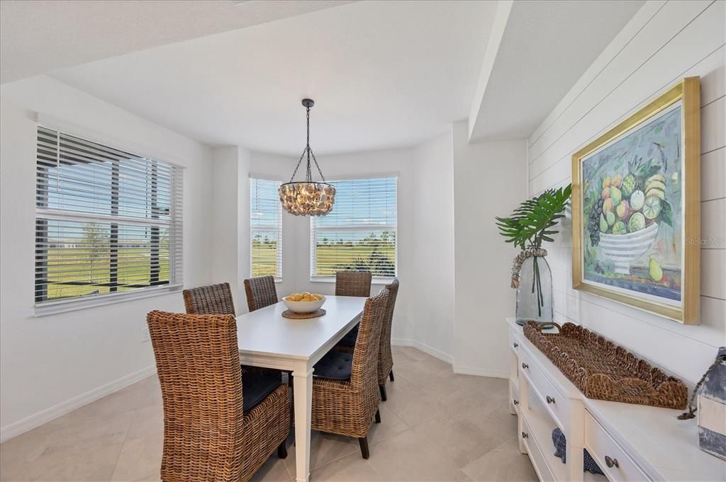 出租: $3,000 (2 贝兹, 2 浴室, 1154 平方英尺)