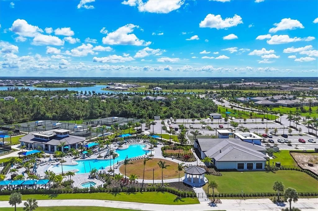 出租: $3,000 (2 贝兹, 2 浴室, 1154 平方英尺)