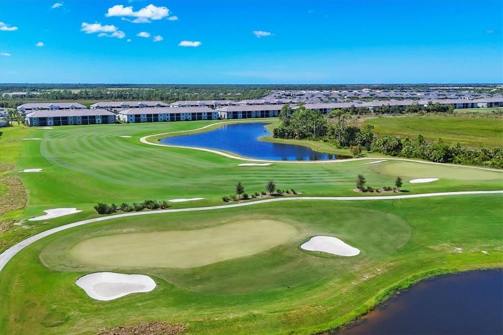 出租: $3,000 (2 贝兹, 2 浴室, 1154 平方英尺)