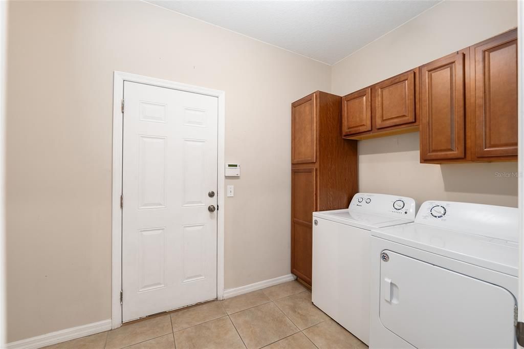 待售: $306,000 (3 贝兹, 2 浴室, 1416 平方英尺)