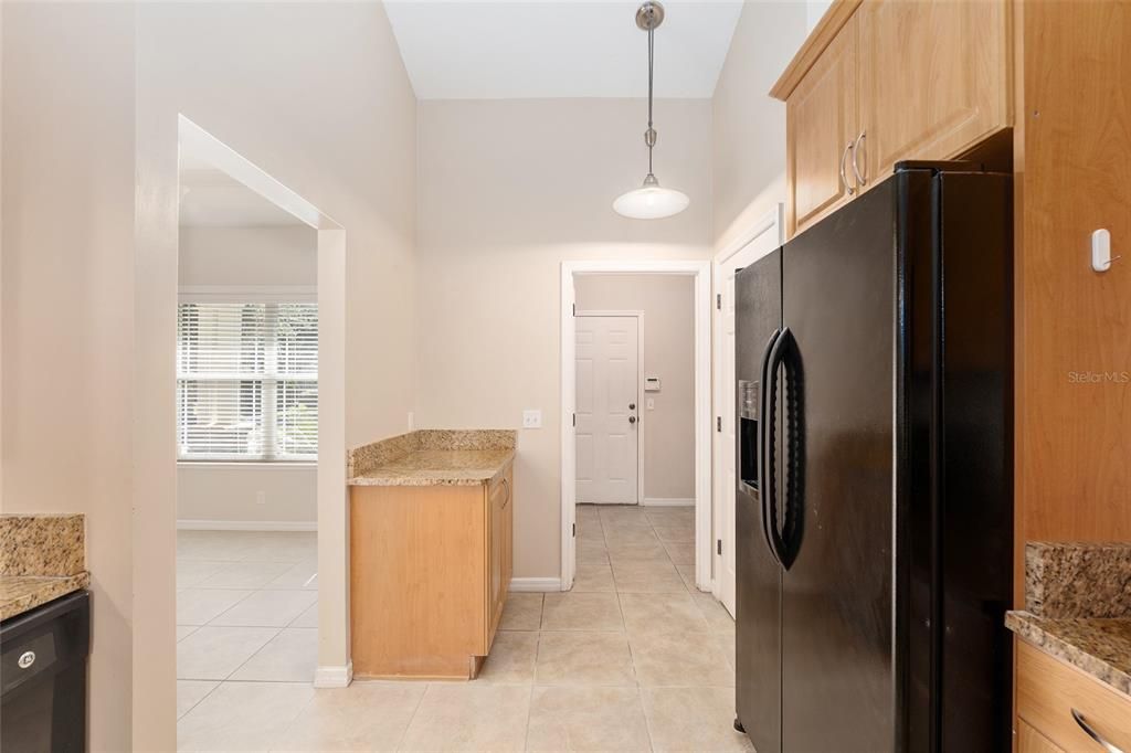 待售: $306,000 (3 贝兹, 2 浴室, 1416 平方英尺)