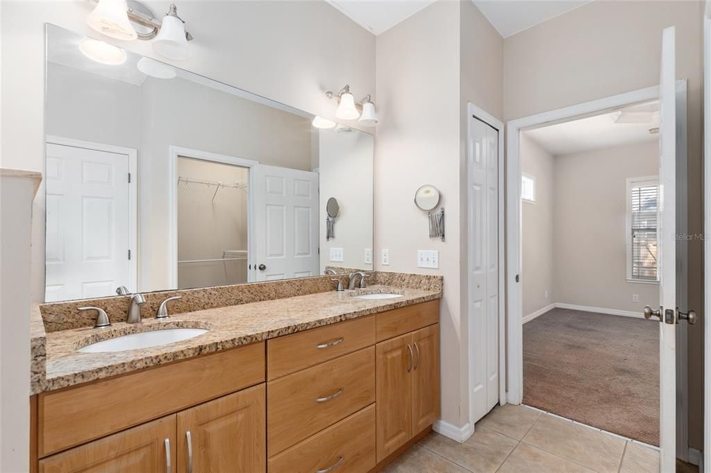 待售: $306,000 (3 贝兹, 2 浴室, 1416 平方英尺)