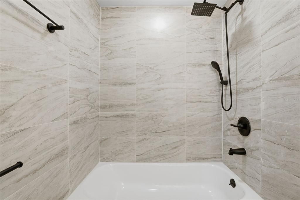 Active With Contract: $351,000 (4 beds, 2 baths, 1554 Square Feet)