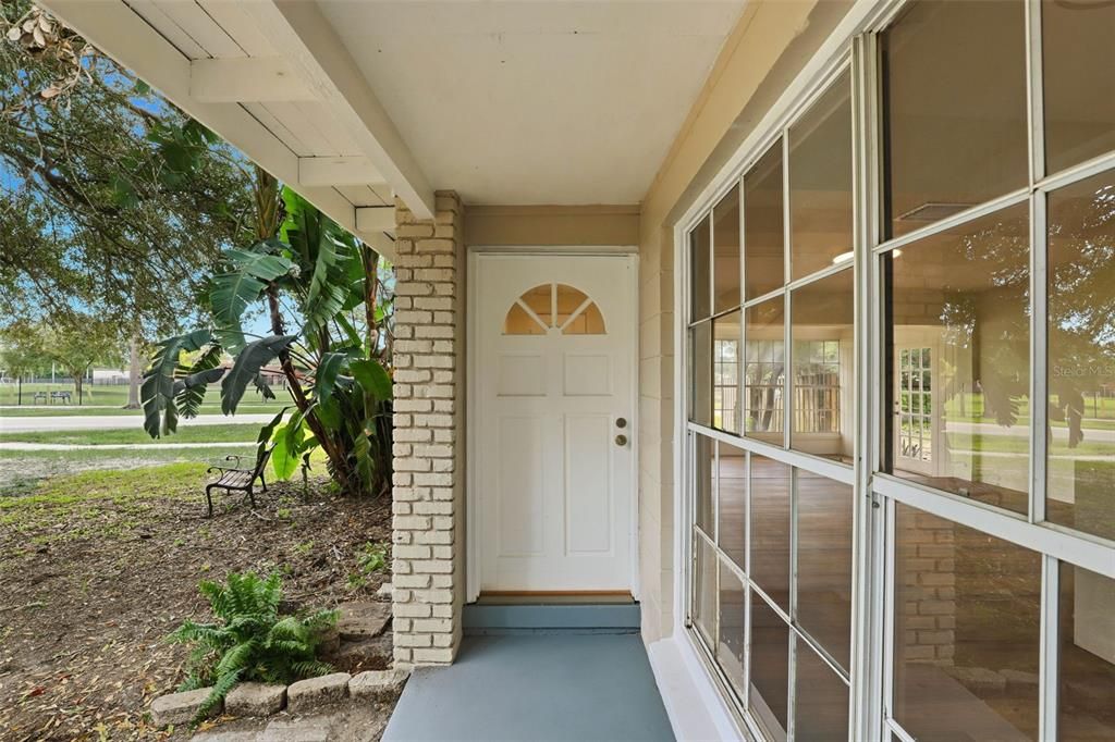 Active With Contract: $351,000 (4 beds, 2 baths, 1554 Square Feet)