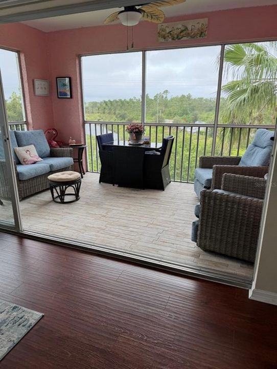 For Sale: $189,900 (3 beds, 2 baths, 1293 Square Feet)