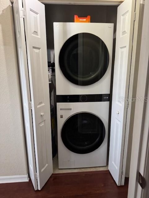 For Sale: $189,900 (3 beds, 2 baths, 1293 Square Feet)