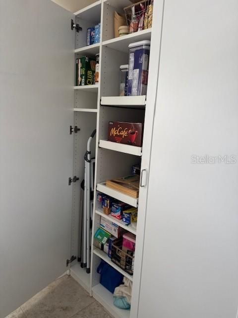 For Sale: $189,900 (3 beds, 2 baths, 1293 Square Feet)