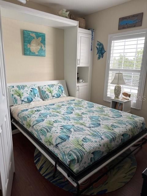 For Sale: $189,900 (3 beds, 2 baths, 1293 Square Feet)