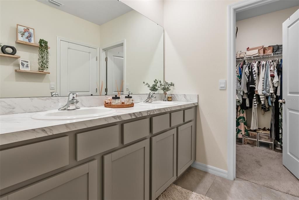 En Venta: $329,999 (3 camas, 2 baños, 1802 Pies cuadrados)