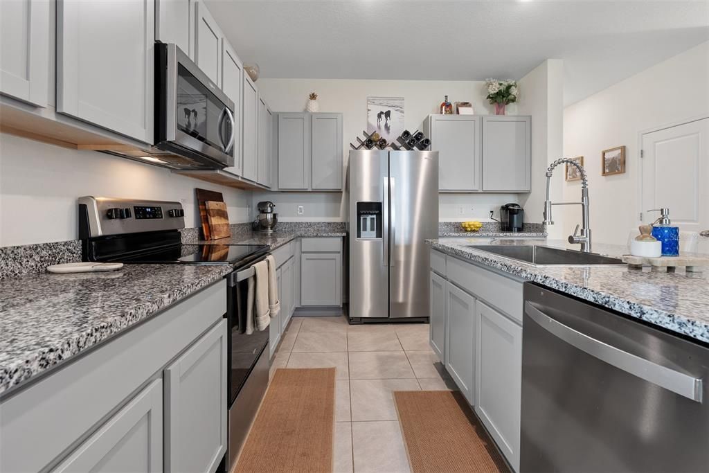 En Venta: $329,999 (3 camas, 2 baños, 1802 Pies cuadrados)