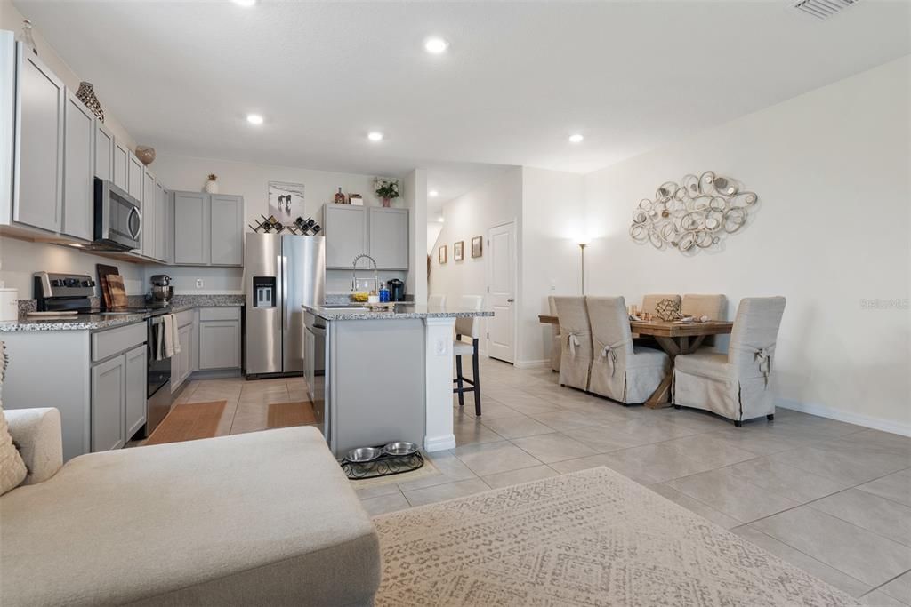 En Venta: $329,999 (3 camas, 2 baños, 1802 Pies cuadrados)