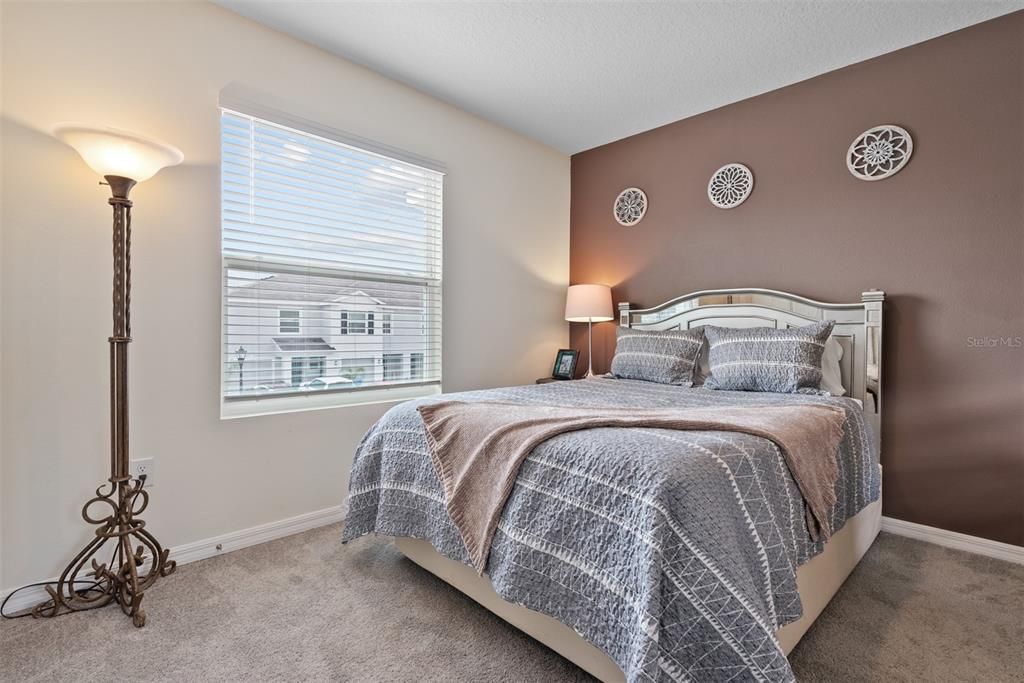 En Venta: $329,999 (3 camas, 2 baños, 1802 Pies cuadrados)