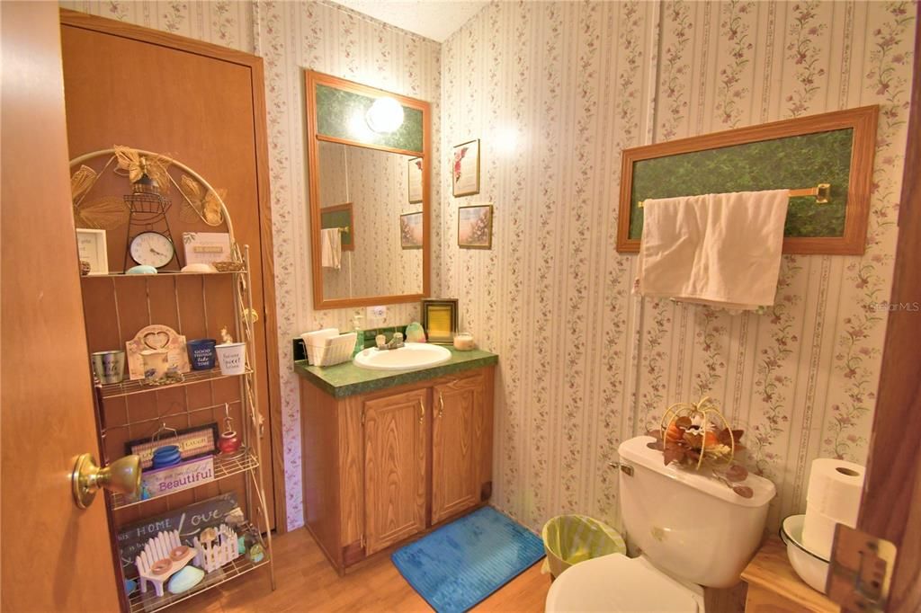 En Venta: $239,000 (5 camas, 2 baños, 2280 Pies cuadrados)