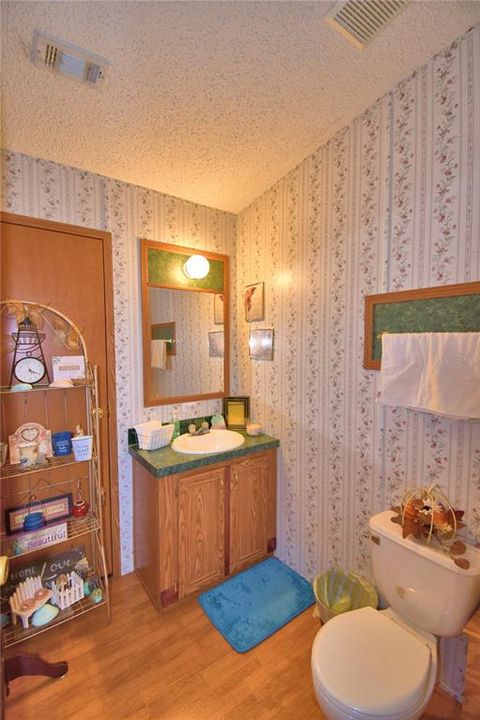 En Venta: $239,000 (5 camas, 2 baños, 2280 Pies cuadrados)