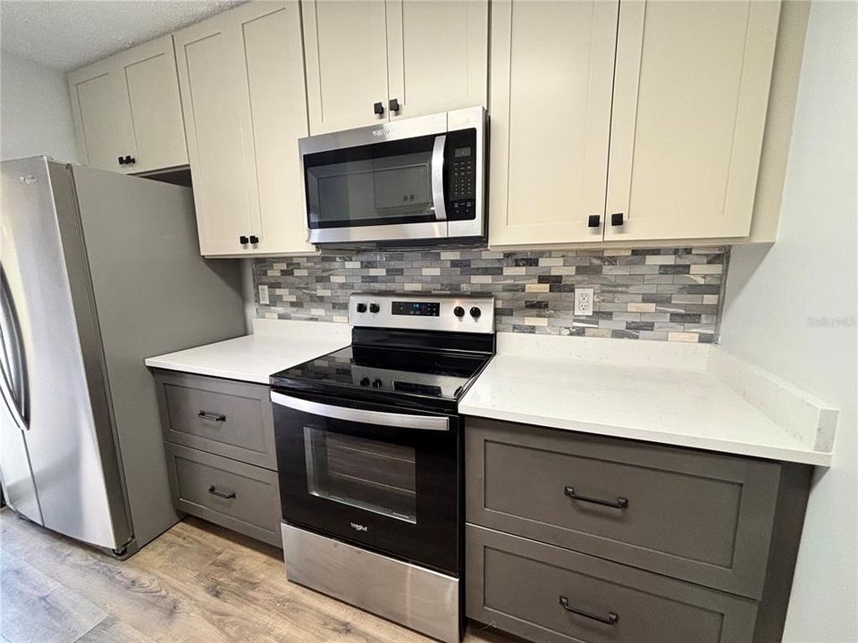 En Venta: $250,000 (2 camas, 2 baños, 1285 Pies cuadrados)