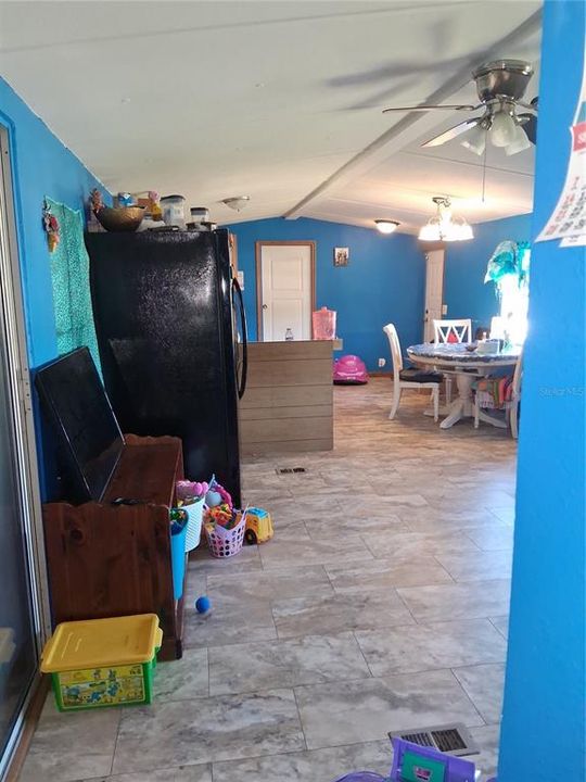 En Venta: $185,000 (2 camas, 2 baños, 840 Pies cuadrados)