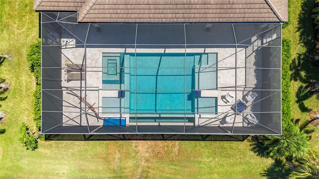 合同活跃: $1,799,000 (4 贝兹, 3 浴室, 3277 平方英尺)