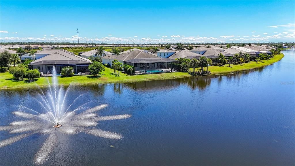 合同活跃: $1,799,000 (4 贝兹, 3 浴室, 3277 平方英尺)