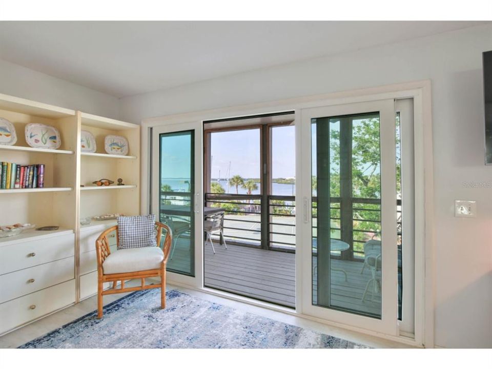 出租: $5,500 (2 贝兹, 2 浴室, 1612 平方英尺)