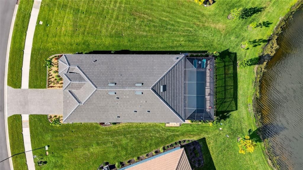 For Sale: $725,000 (2 beds, 2 baths, 2098 Square Feet)