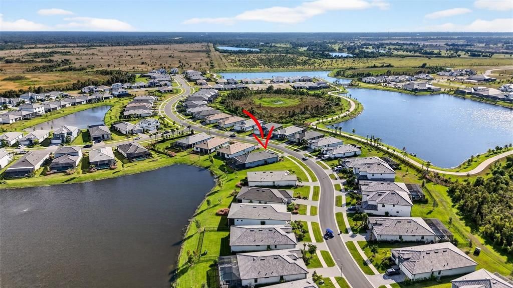 For Sale: $725,000 (2 beds, 2 baths, 2098 Square Feet)