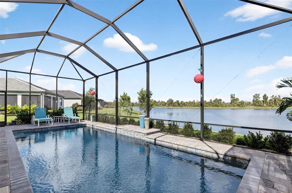 For Sale: $725,000 (2 beds, 2 baths, 2098 Square Feet)